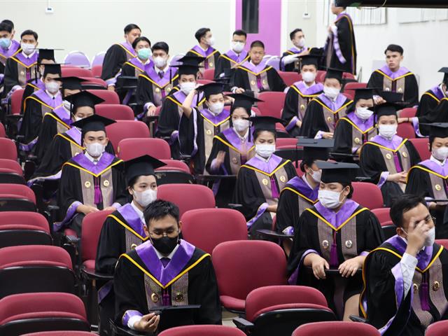 คณะรัฐศาสตร์และสังคมศาสตร์ 