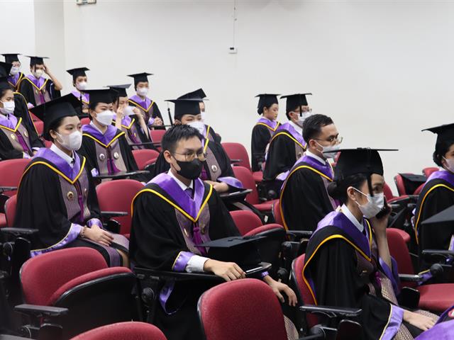 คณะรัฐศาสตร์และสังคมศาสตร์ 