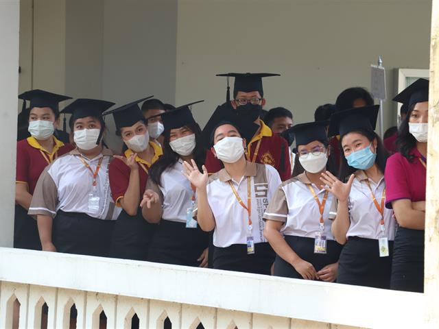 คณะรัฐศาสตร์และสังคมศาสตร์ 