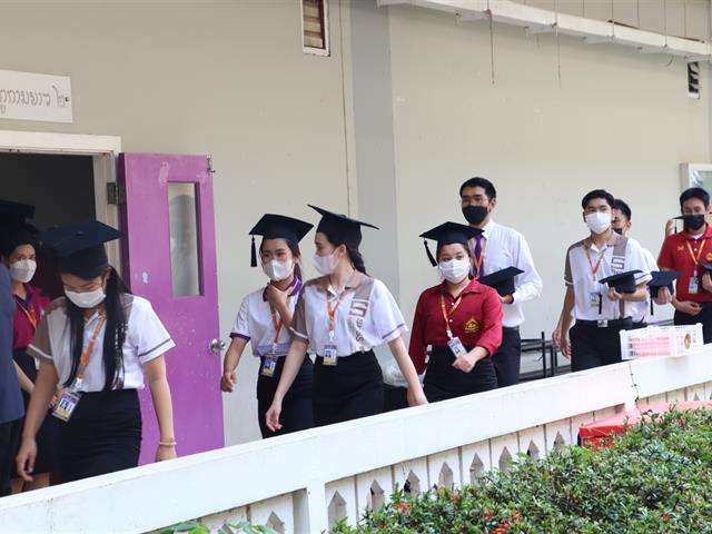 คณะรัฐศาสตร์และสังคมศาสตร์ 