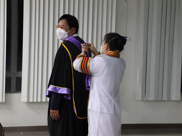 คณะรัฐศาสตร์และสังคมศาสตร์ 