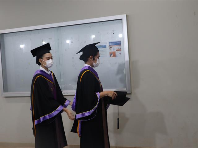 คณะรัฐศาสตร์และสังคมศาสตร์ 