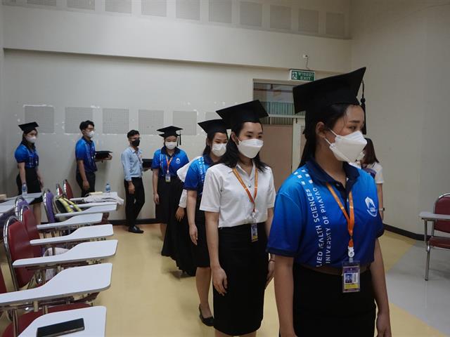 คณะสหเวชศาสตร์ มหาวิทยาลัยพะเยา ขอแสดงความยินดีกับบัณฑิตคณะสหเวชศาสตร์ในพิธีมอบปริญญาบัตร แก่บัณฑิตที่สำเร็จการศึกษา ปีการศึกษา 2564