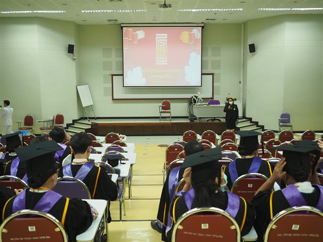 คณะสหเวชศาสตร์ มหาวิทยาลัยพะเยา ขอแสดงความยินดีกับบัณฑิตคณะสหเวชศาสตร์ในพิธีมอบปริญญาบัตร แก่บัณฑิตที่สำเร็จการศึกษา ปีการศึกษา 2564