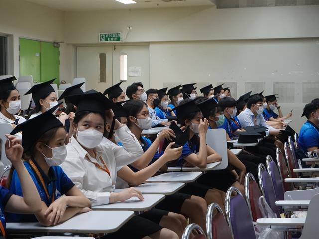 คณะสหเวชศาสตร์ มหาวิทยาลัยพะเยา ขอแสดงความยินดีกับบัณฑิตคณะสหเวชศาสตร์ในพิธีมอบปริญญาบัตร แก่บัณฑิตที่สำเร็จการศึกษา ปีการศึกษา 2564