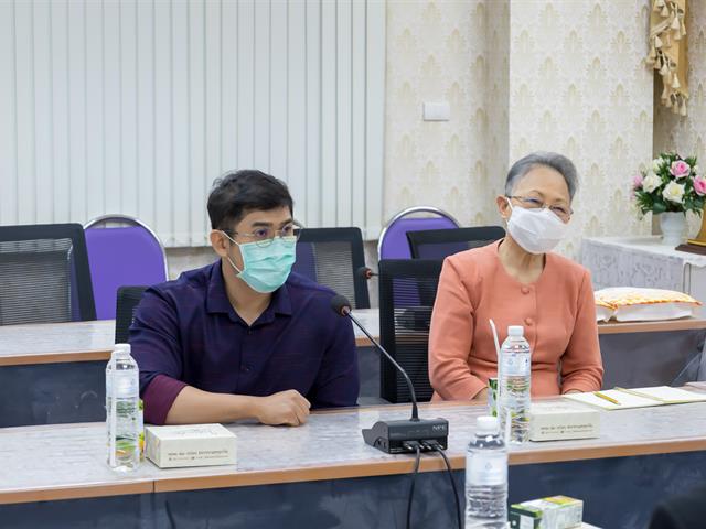 คณะศิลปศาสตร์ให้การต้อนรับ Central Retail Corporation