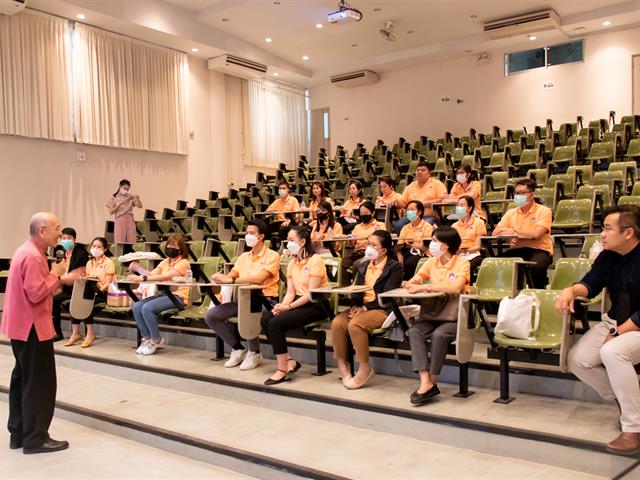 ศูนย์ภาษา คณะศิลปศาสตร์ จัดโครงการศึกษาดูงานและแลกเปลี่ยนเรียนรู้ ณ จังหวัดเชียงใหม่