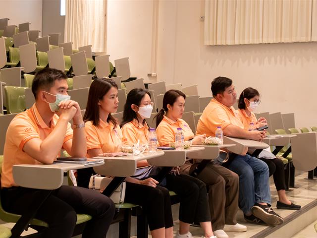 ศูนย์ภาษา คณะศิลปศาสตร์ จัดโครงการศึกษาดูงานและแลกเปลี่ยนเรียนรู้ ณ จังหวัดเชียงใหม่