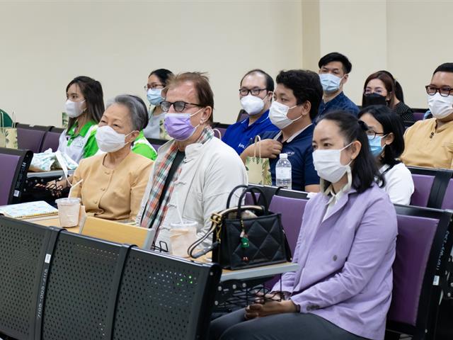 โครงการพัฒนาทักษะการใช้ภาษาอังกฤษ รุ่นที่ 3 เพื่อพัฒนาทักษะการใช้ภาษาอังกฤษให้แก่บุคลากรของมหาวิทยาลัยพะเยา