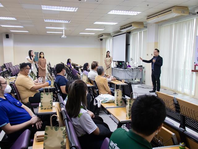 โครงการพัฒนาทักษะการใช้ภาษาอังกฤษ รุ่นที่ 3 เพื่อพัฒนาทักษะการใช้ภาษาอังกฤษให้แก่บุคลากรของมหาวิทยาลัยพะเยา