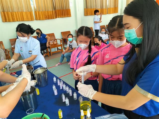 หลักสูตรการแพทย์แผนไทยประยุกต์บัณฑิต จัดกิจกรรมโครงการอบรมความรู้เชิงปฏิบัติการการบูรณาการแพทย์แผนไทย