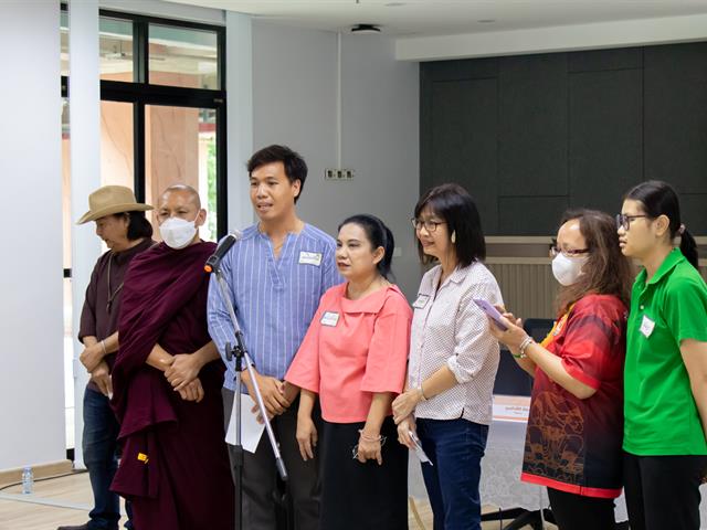 ศูนย์ภาษา คณะศิลปศาสตร์ จัดโครงการหลักสูตรระยะสั้น ประกาศนียบัตรศิลปะการประพันธ์กวีนิพนธ์และเพลงเพื่ออาชีพ