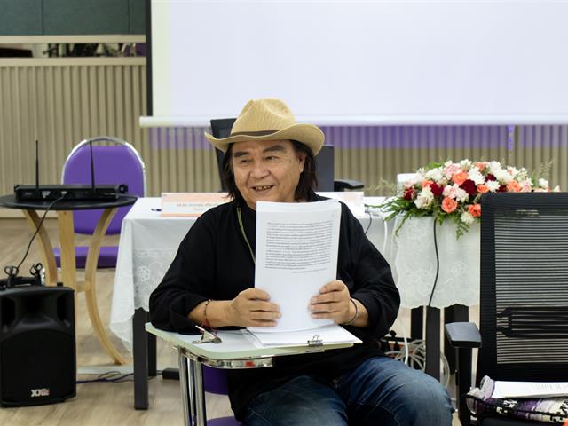ศูนย์ภาษา คณะศิลปศาสตร์ จัดโครงการหลักสูตรระยะสั้น ประกาศนียบัตรศิลปะการประพันธ์กวีนิพนธ์และเพลงเพื่ออาชีพ