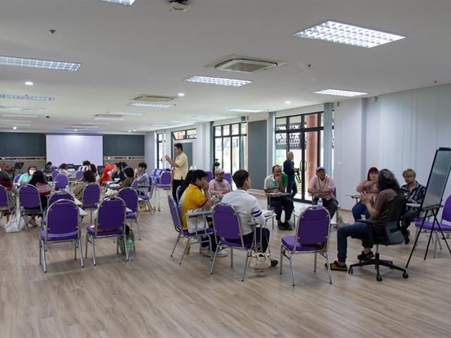 ศูนย์ภาษา คณะศิลปศาสตร์ จัดโครงการหลักสูตรระยะสั้น ประกาศนียบัตรศิลปะการประพันธ์กวีนิพนธ์และเพลงเพื่ออาชีพ