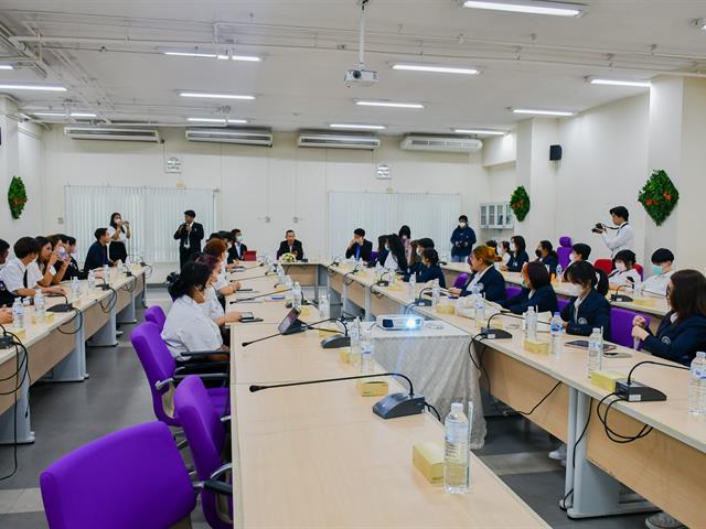 วิทยาลัยการศึกษาร่วมกับสโมสรนิสิตวิทยาลัยการศึกษา ต้อนรับคณะศึกษาดูงาน จากมหาวิทยาลัยศิลปากร วิทยาเขต วังท่าพระ และวิทยาเขต สนามจันทร์