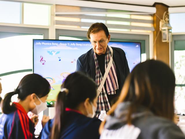 School of Liberal Arts conducted a teacher training program for teachers from INSEE Arsa Border Patrol Police Education Center (Huai Pum Village)