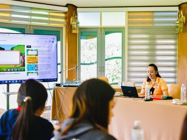 School of Liberal Arts conducted a teacher training program for teachers from INSEE Arsa Border Patrol Police Education Center (Huai Pum Village)