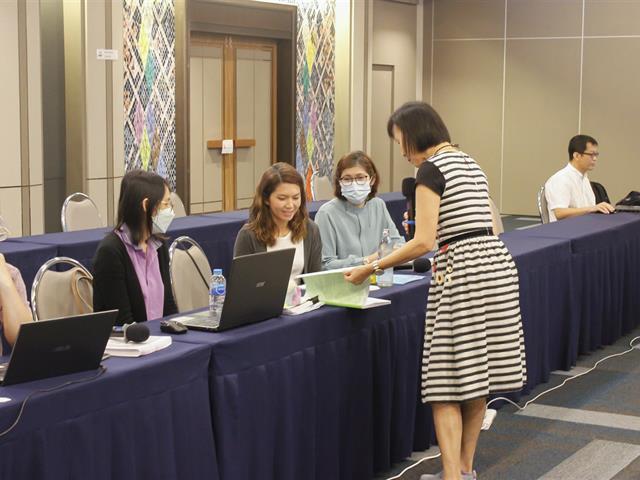 คณะศิลปศาสตร์ ดำเนินโครงการพัฒนาอาจารย์เข้าสู่ตำแหน่งทางวิชาการ