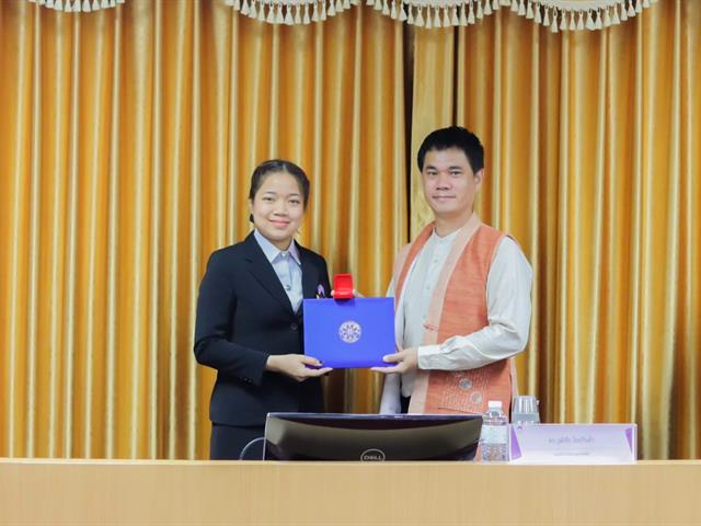 ขอแสดงความยินดีกับ นางสาววิไลวรรณ แสงเอี่ยม ที่ได้รับเกียรติบัตรรางวัลความประพฤติดี และเข็มเชิดชูเกียรติ ประจำปี 2566 ระดับอุดมศึกษา 