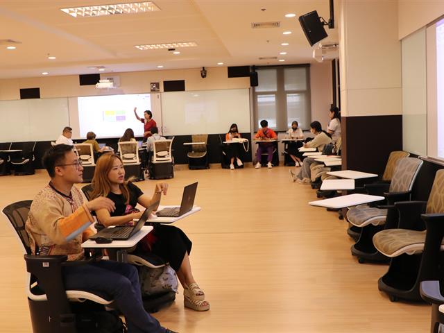 บุคลากร_คณะบริหารธุรกิจและนิเทศศาสตร์  