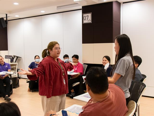 คณะศิลปศาสตร์ร่วมจัดโครงการพัฒนาทักษะการใช้ภาษาอังกฤษ รุ่นที่ 3 เพื่อพัฒนาทักษะการใช้ภาษาอังกฤษให้แก่บุคลากรของมหาวิทยาลัยพะเยา