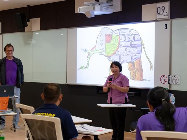 คณะศิลปศาสตร์ร่วมจัดโครงการพัฒนาทักษะการใช้ภาษาอังกฤษ รุ่นที่ 3 เพื่อพัฒนาทักษะการใช้ภาษาอังกฤษให้แก่บุคลากรของมหาวิทยาลัยพะเยา