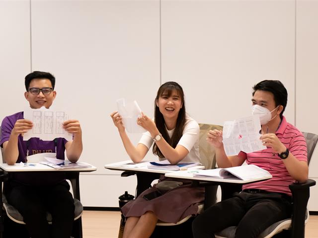 คณะศิลปศาสตร์ร่วมจัดโครงการพัฒนาทักษะการใช้ภาษาอังกฤษ รุ่นที่ 3 เพื่อพัฒนาทักษะการใช้ภาษาอังกฤษให้แก่บุคลากรของมหาวิทยาลัยพะเยา
