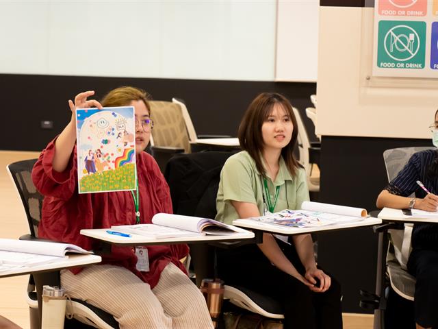 คณะศิลปศาสตร์ร่วมจัดโครงการพัฒนาทักษะการใช้ภาษาอังกฤษ รุ่นที่ 3 เพื่อพัฒนาทักษะการใช้ภาษาอังกฤษให้แก่บุคลากรของมหาวิทยาลัยพะเยา