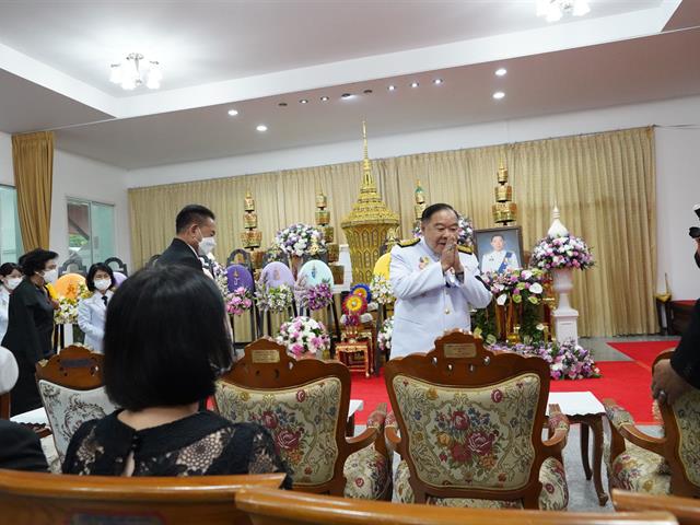 ร่วมงานพิธีสวดพระอภิธรรม นายณรงค์ศักดิ์ โอสถธนากร
