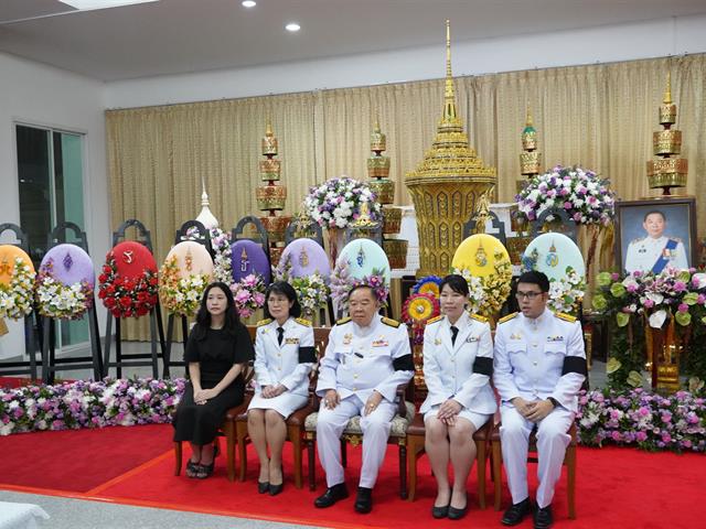 ร่วมงานพิธีสวดพระอภิธรรม นายณรงค์ศักดิ์ โอสถธนากร