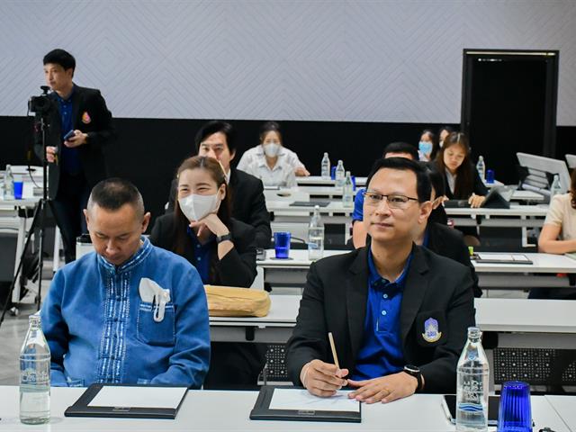 วิทยาลัยการศึกษา ดำเนินโครงการพัฒนาภาวะผู้นำและผู้ตามเพื่อเสริมสร้างทักษะการสื่อสารและการทำงานเป็นทีม