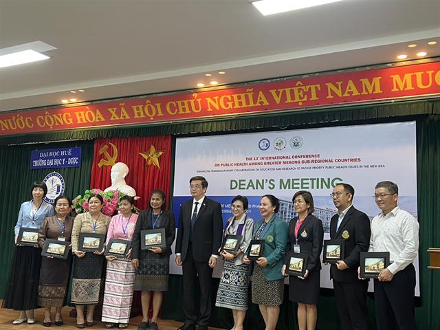 International Conference at Hue city, Vietnamคณะสาธารณสุขศาสตร์ มหาวิทยาลัยพะเยา ร่วมเป็นเจ้าภาพกับการประชุมนานาชาติ ในงานประชุมวิชาการ "The 13th International Conference on Public Health Among Greater Mekong Sub-Region Countries (GMS13)" 