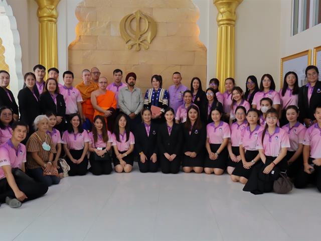 สาขาวิชาการบริหารการศึกษา วิทยาลัยการศึกษา ดำเนินโครงการศึกษาดูงาน การพัฒนาความสัมพันธ์ระหว่างโรงเรียนกับชุมชน