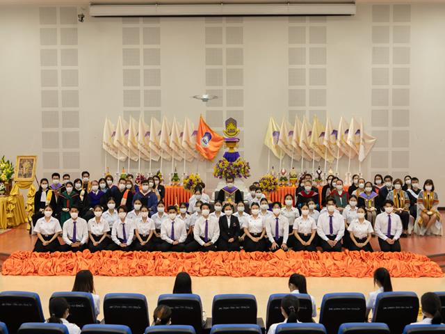 คณะศิลปศาสตร์จัดพิธีไหว้ครู “กราบคุรุปูจา ครูบาอาจารย์เจ้า” ประจำปีการศึกษา ๒๕๖๖
