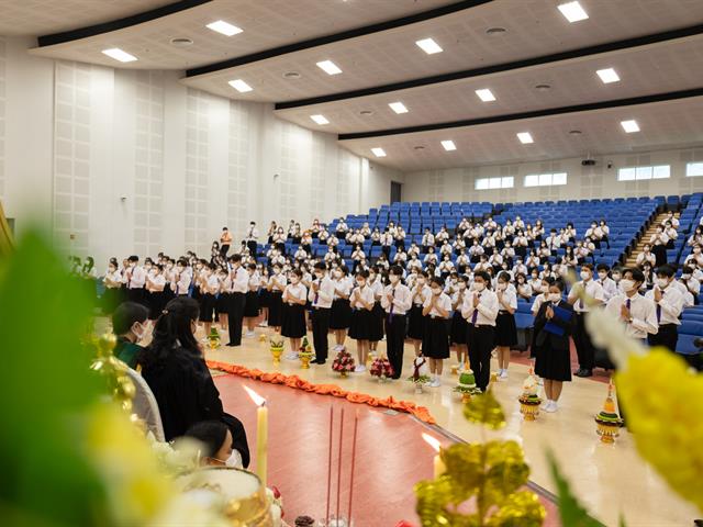 คณะศิลปศาสตร์จัดพิธีไหว้ครู “กราบคุรุปูจา ครูบาอาจารย์เจ้า” ประจำปีการศึกษา ๒๕๖๖