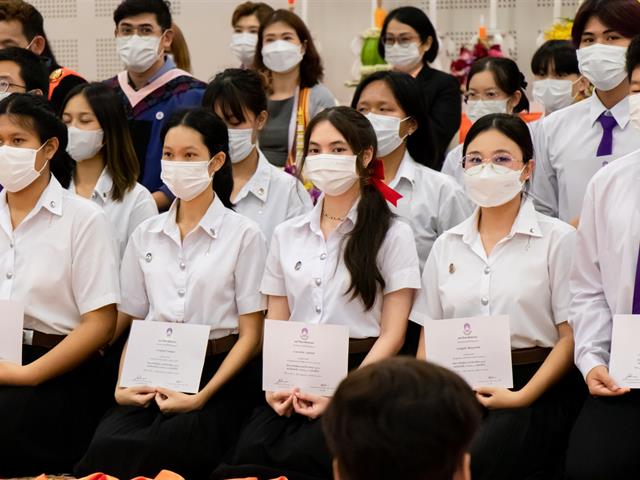 คณะศิลปศาสตร์จัดพิธีไหว้ครู “กราบคุรุปูจา ครูบาอาจารย์เจ้า” ประจำปีการศึกษา ๒๕๖๖
