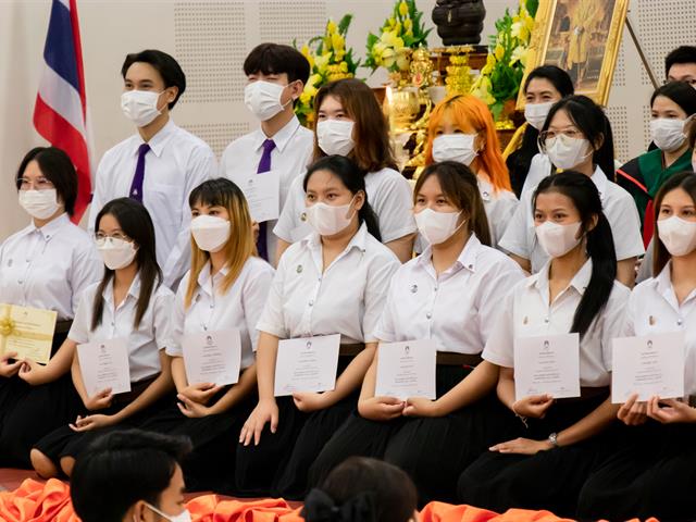 คณะศิลปศาสตร์จัดพิธีไหว้ครู “กราบคุรุปูจา ครูบาอาจารย์เจ้า” ประจำปีการศึกษา ๒๕๖๖
