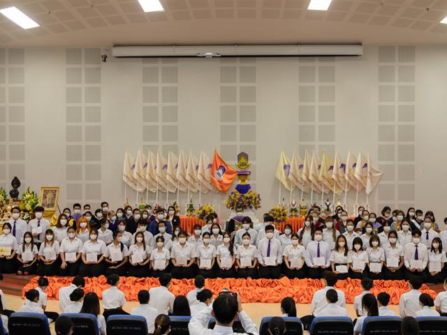 คณะศิลปศาสตร์จัดพิธีไหว้ครู “กราบคุรุปูจา ครูบาอาจารย์เจ้า” ประจำปีการศึกษา ๒๕๖๖