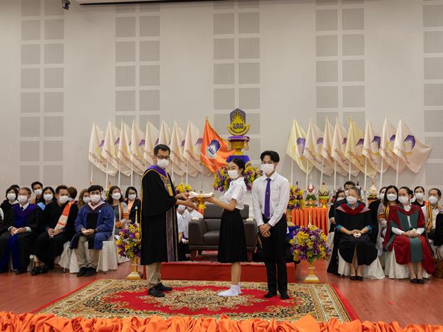 คณะศิลปศาสตร์จัดพิธีไหว้ครู “กราบคุรุปูจา ครูบาอาจารย์เจ้า” ประจำปีการศึกษา ๒๕๖๖