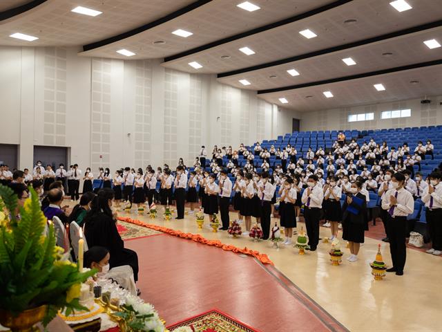 คณะศิลปศาสตร์จัดพิธีไหว้ครู “กราบคุรุปูจา ครูบาอาจารย์เจ้า” ประจำปีการศึกษา ๒๕๖๖