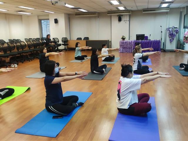 กิจกรรม YOGA (โยคะ) โครงการเสริมสร้างสุขภาวะภายในองค์กร Good Health Well – Being : BMI Challenge