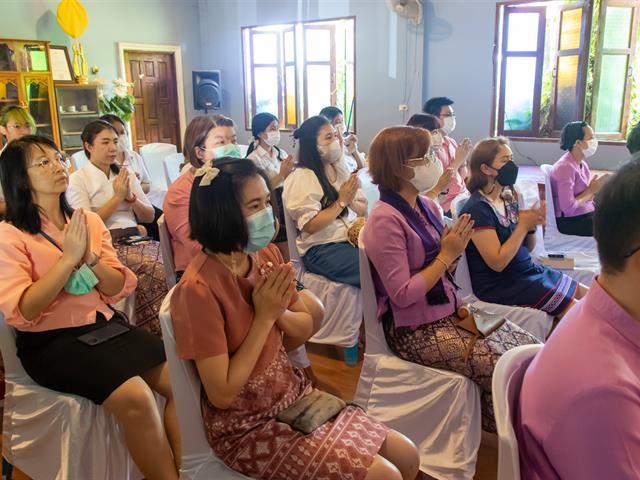 คณะศิลปศาสตร์จัดโครงการถวายเทียนส่องธรรม เนื่องในโอกาสวันอาสาฬหบูชาและวันเข้าพรรษา ๒๕๖๖