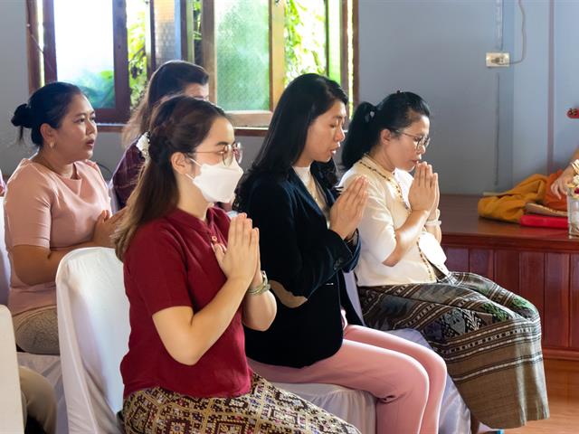 คณะศิลปศาสตร์จัดโครงการถวายเทียนส่องธรรม เนื่องในโอกาสวันอาสาฬหบูชาและวันเข้าพรรษา ๒๕๖๖