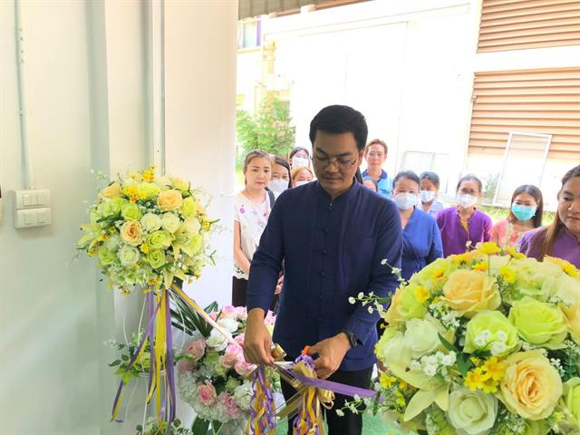 พิธีเปิดหน่วยวิจัยและนวัตกรรม คณะสหเวชศาสตร์ ณ ชั้น 1 โรงปฏิบัติการคณะฯ (Shop)