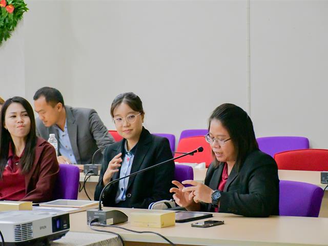 วิทยาลัยการศึกษา ดำเนินกิจกรรมการรายงานความก้าวหน้าการทำวิทยานิพนธ์ ของนิสิตระดับปริญญาเอก