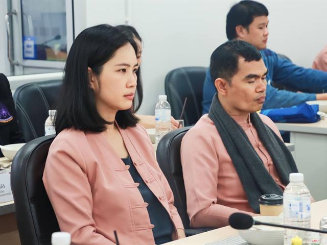 คณะรัฐศาสตร์และสังคมศาสตร์ 