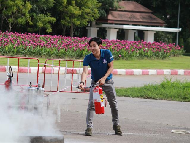 คณะสาธารณสุขศาสตร์ม คำเนินโครงการสำนักงานสีเขียว (Green Office) ภายใต้กิจกรรมอบรมเชิงปฏิบัติการ “ฝึกซ้อมการตอบโต้ภาวะฉุกเฉินกรณีเหตุเพลิงไหม้” 