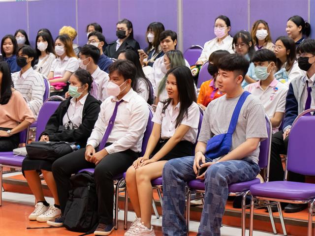คณะศิลปศาสตร์ ลงนามข้อตกลงว่าด้วยความร่วมมือทางวิชาการ กับบริษัท ฮอลลิเดย์ วิลเลเจส (ประเทศไทย) จำกัด