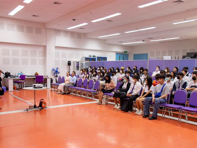คณะศิลปศาสตร์ ลงนามข้อตกลงว่าด้วยความร่วมมือทางวิชาการ กับบริษัท ฮอลลิเดย์ วิลเลเจส (ประเทศไทย) จำกัด