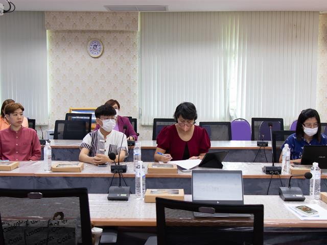 คณะศิลปศาสตร์ ให้การต้อนรับผู้แทนจากบริษัท ไมเดีย รีฟริจเจอเรชั่น อีควิปเมนท์ (ไทยแลนด์) จำกัด